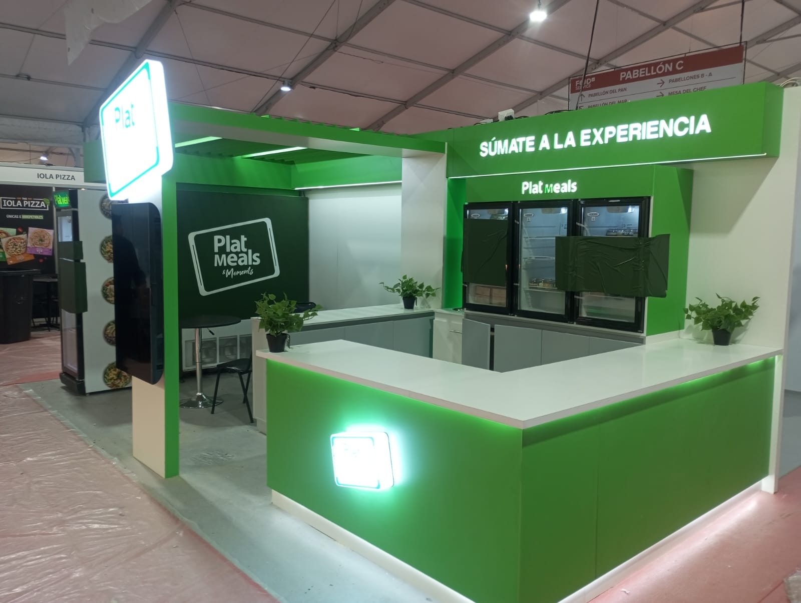 Oficina stand plat meals verde frontal
